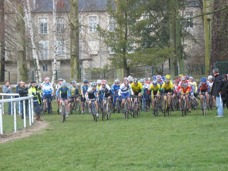FINALE DU CHALLENGE CYCLOCROSS 2010 001.jpg